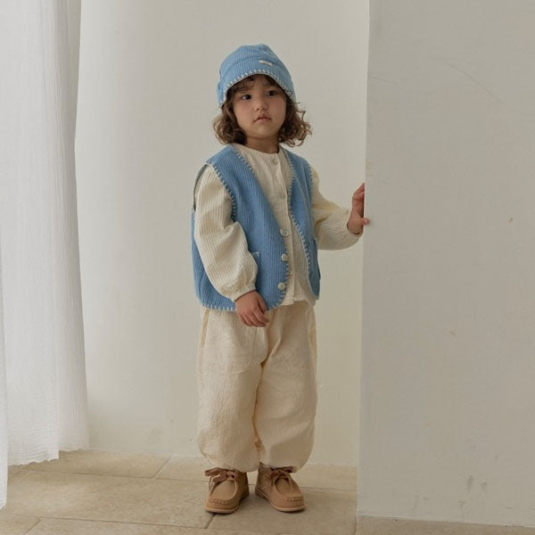 Pintuck Natural Pants Korean toddler pants in cream made in Korea