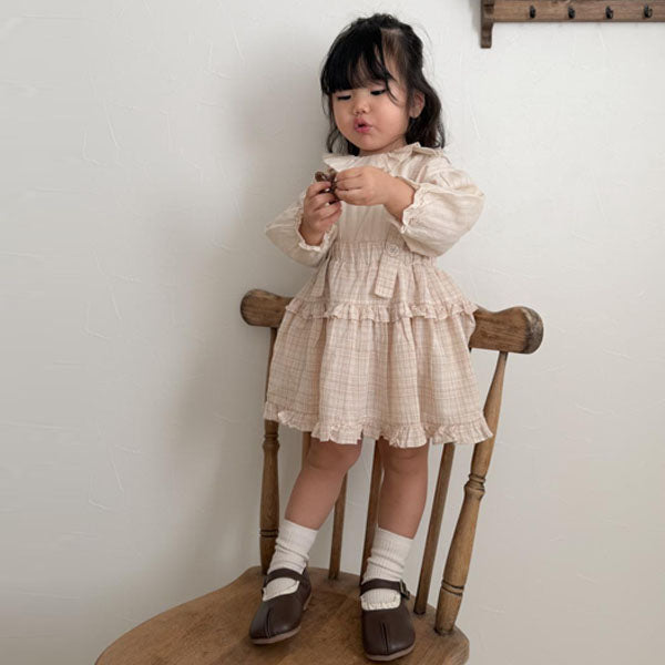 Nudy Check Tiered Skirt Korean toddler skirt in light pink made in Korea
