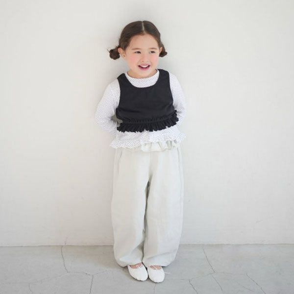 Ruffle Curve Pants Korean toddler pants in cool mint made in Korea