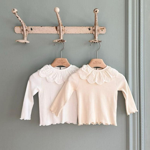 Iris Tee Korean juniors t-shirt in ivory made in Korea