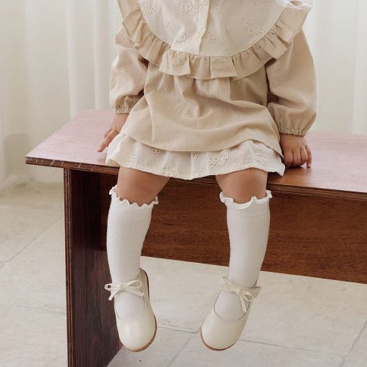 Nine Frill Knee-High Socks Set