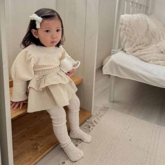 Camiseta morada estampada