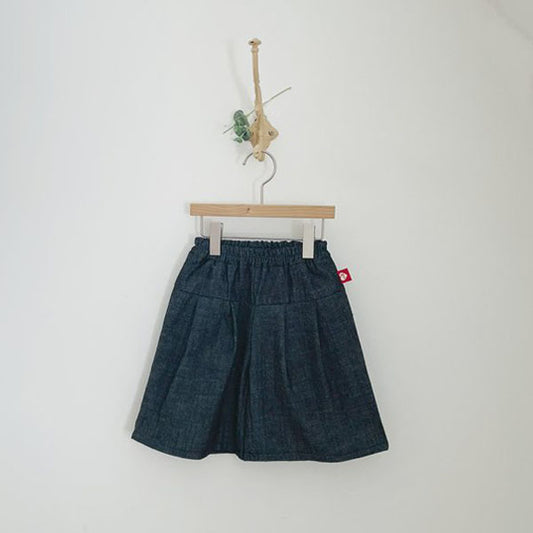 Pantalones anchos plisados