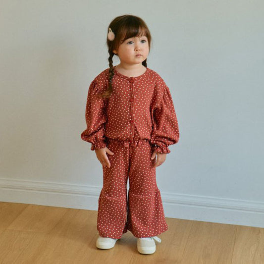 Pantalones con volantes de palomitas de maíz