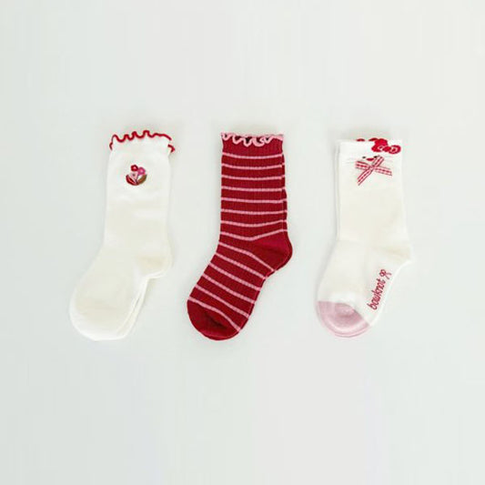 Red Ribbon Socks Set
