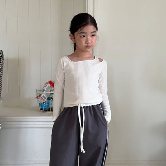 Shoulder Cut-Out Tee