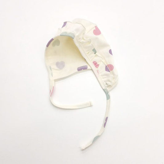 Gorro de bebé con corazón de amor