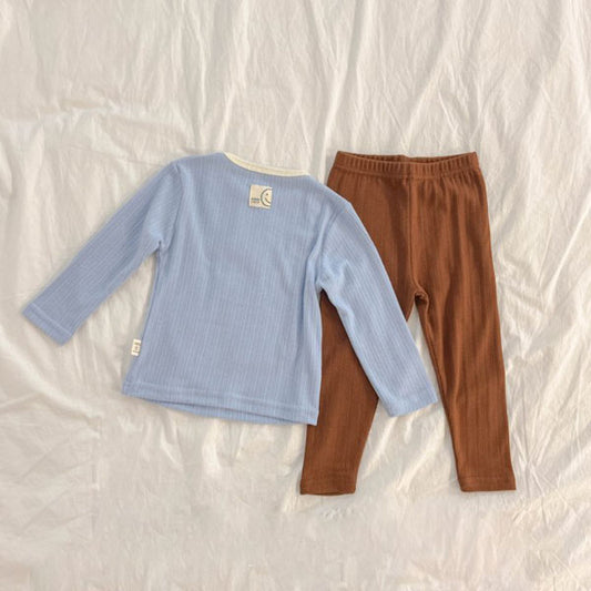 Ropa de estar por casa con bloques de colores cálidos color melocotón