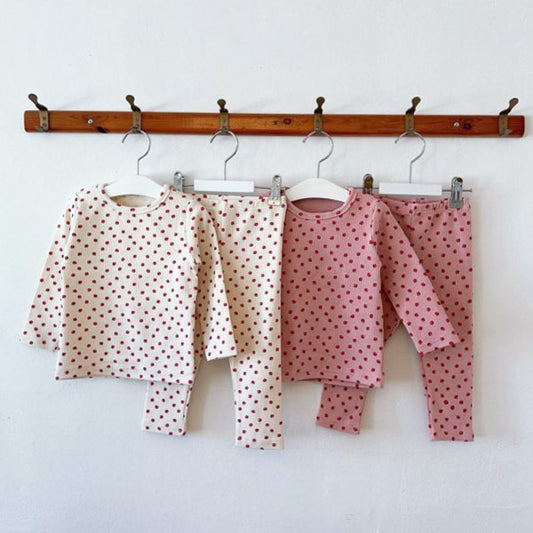 Conjunto de pijama de fresa acanalado