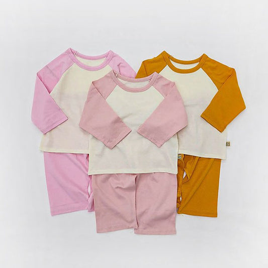 Vivid Raglan Set