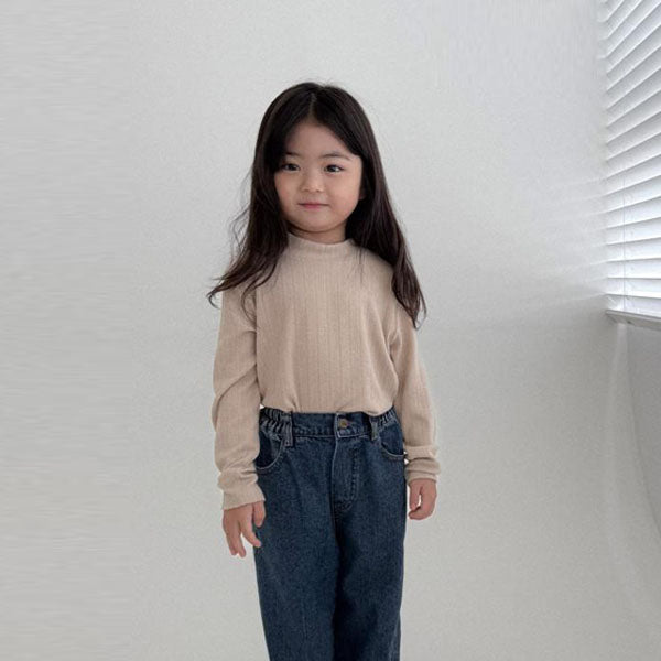 Half Turtleneck Tee