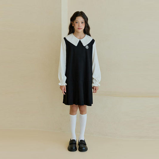 Vestido con cuello de encaje Punto Span