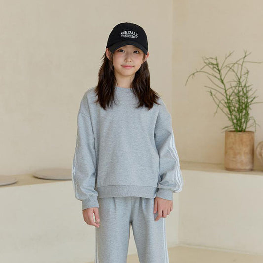 Lace Line Sweatshirt