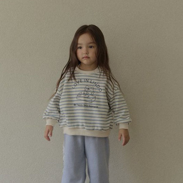 Love in Bear Sweatshirt