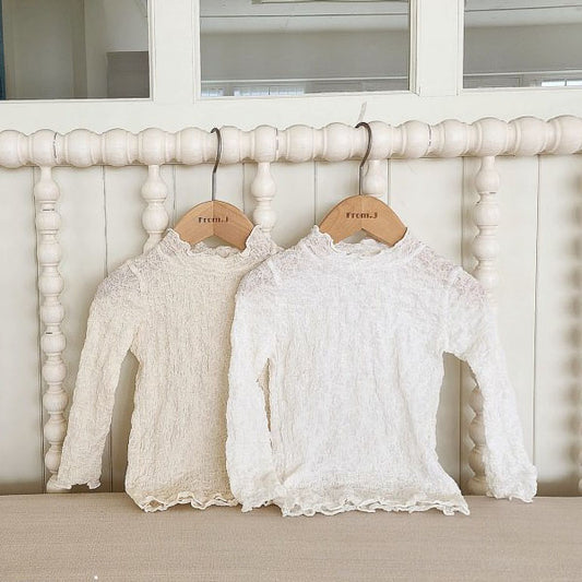 Rerun Wrinkled Lace Tee