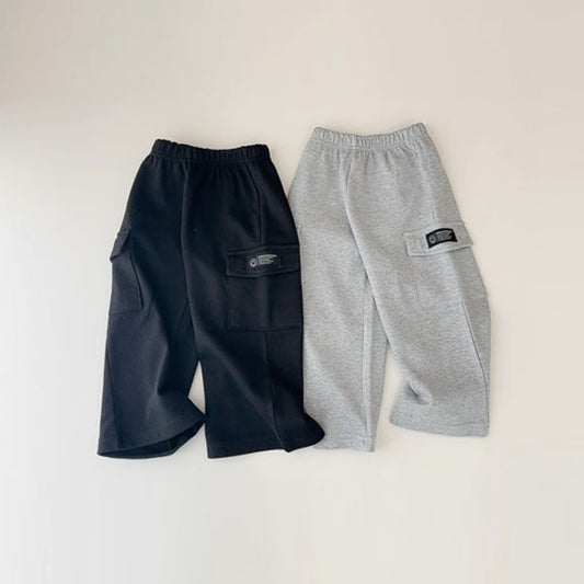 Pocket Label Wide Cargo Pants