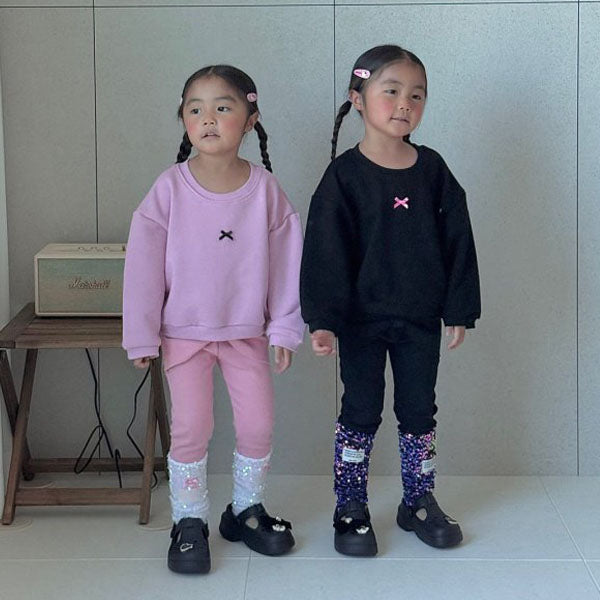 Small Ribbon Sweatshirt