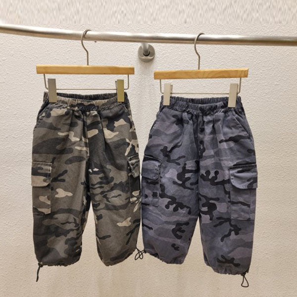 Camo Cargo Pants (Mom)