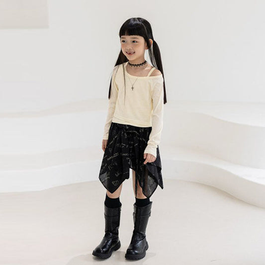 Lettering Shirt Skirt (with Inner Shorts)