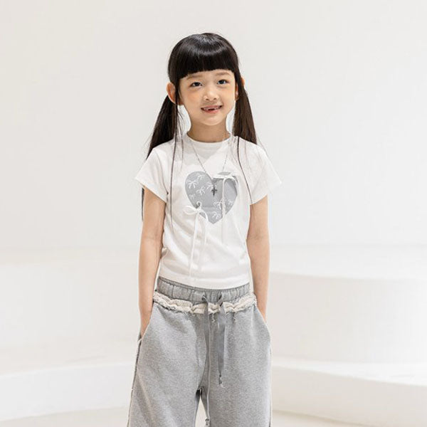 Heart Ribbon T-shirt