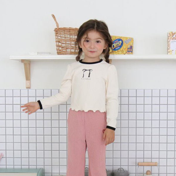 Ribbon Ribbed T-shirt