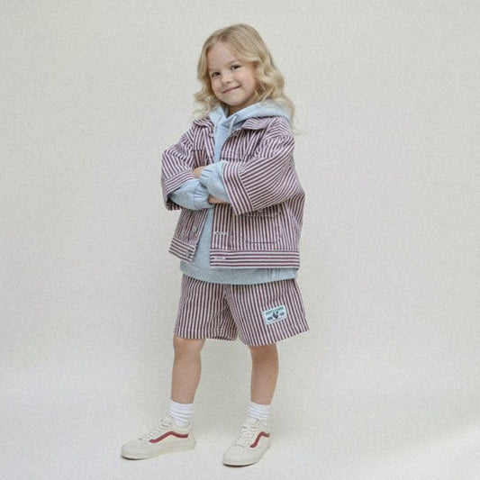 Hickory Stripe Shorts Korean juniors shorts in red made in Korea