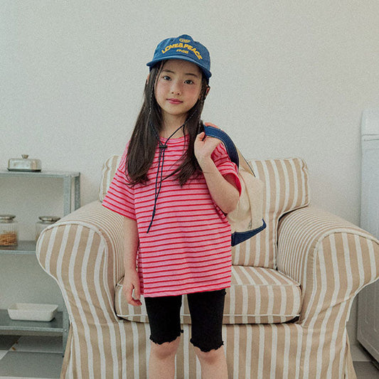 Candy Stripe Short Sleeve Tee Korean juniors t-shirt in pink made in Korea