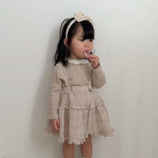 Tutu Collar Tee Korean toddler t-shirt in beige made in Korea