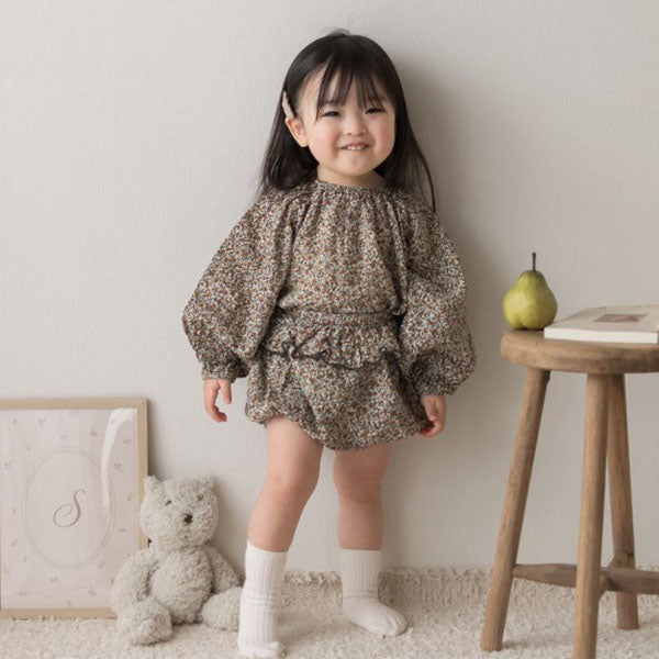 Flower Set Korean infant set in beige made in Korea