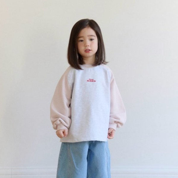 Raglan Sweatshirt Korean toddler sweater in pink made in Korea