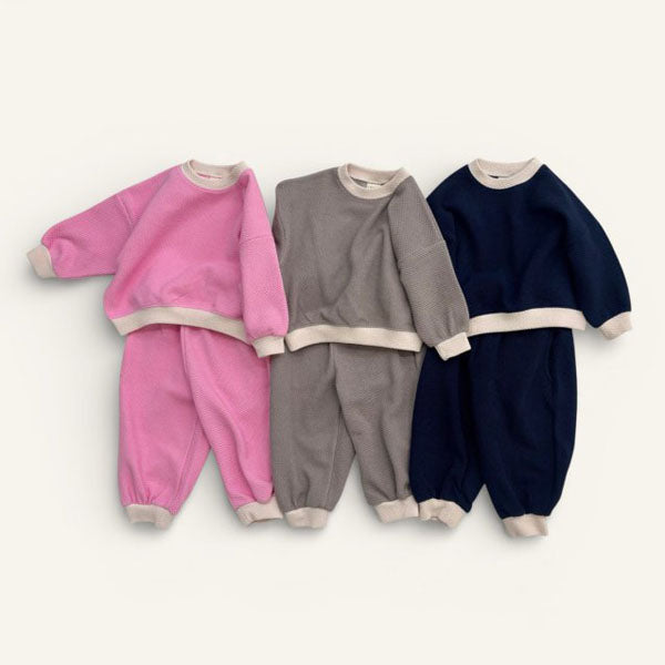 Day Top & Bottom Set Korean toddler set in light khaki made in Korea