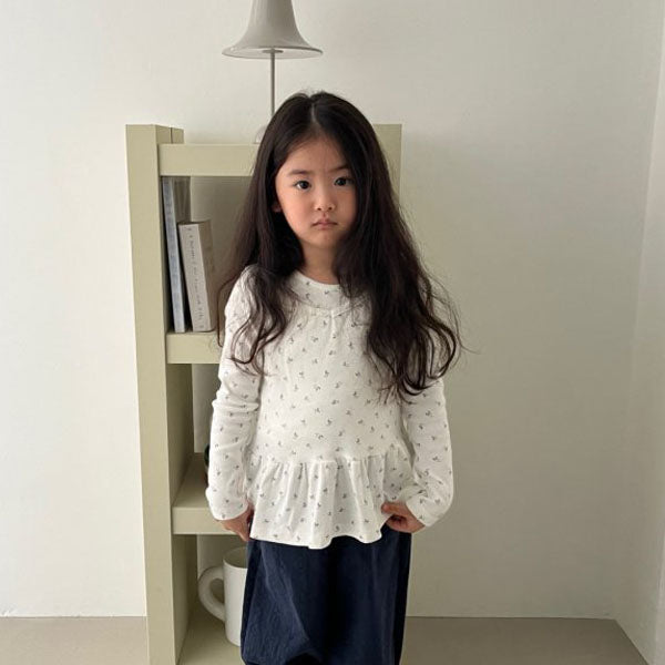 Rosie Set Korean juniors set in colorful floral made in Korea