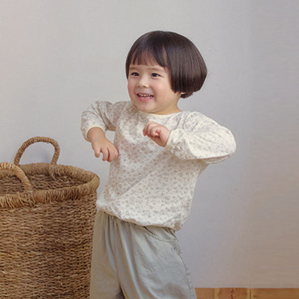 Daisy T-Shirt Korean toddler t-shirt in ash blue made in Korea