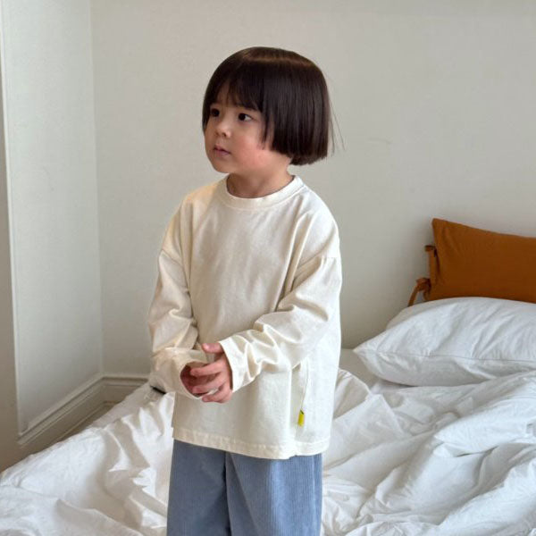Easy Boxy T-Shirt Korean toddler t-shirt in charcoal made in Korea