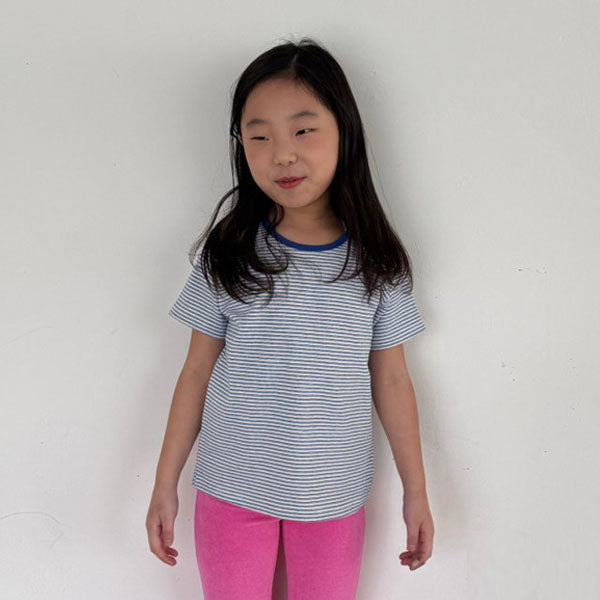 Petite Short Sleeve Tee Korean toddler t-shirt in red made in Korea