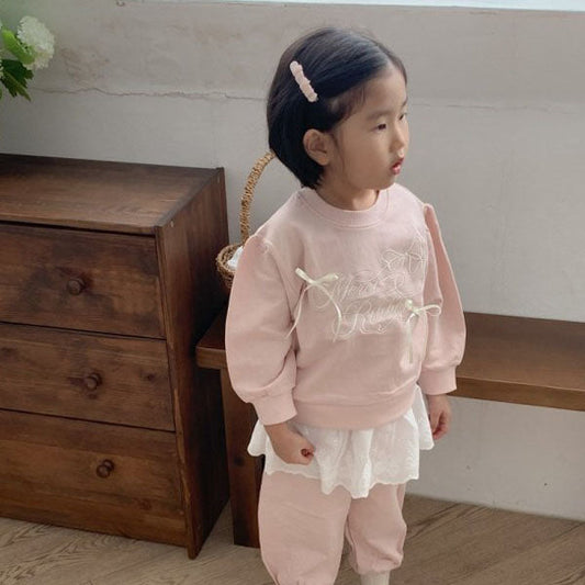 Ribbon Embroidery Tee Korean juniors t-shirt in pink made in Korea