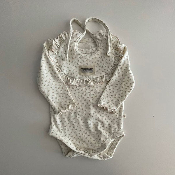 Carrot Flower Bodysuit Korean infant bodysuit in ivory made in Korea