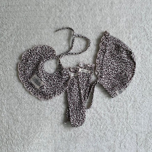 Pink Leo Bib Korean kids accessory in light beige made in Korea