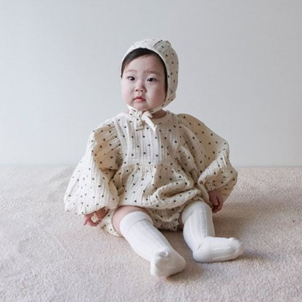 Eve Bodysuit Korean infant bodysuit in red heart made in Korea