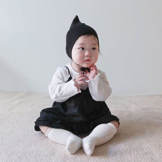 Sweetie Bodysuit Korean infant bodysuit in white & black made in Korea