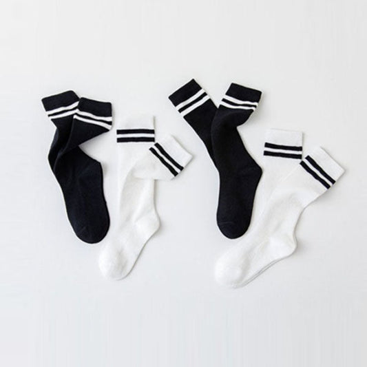 2-Stripe + 3-Stripe Knee Socks 4-Piece Set Korean toddler accessory in 2-line knee socks 2 pairs + 3-line knee socks 2 p