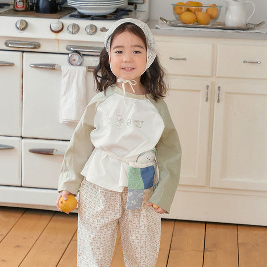 Cooking Two-Way T-Shirt Korean toddler t-shirt in green made in Korea