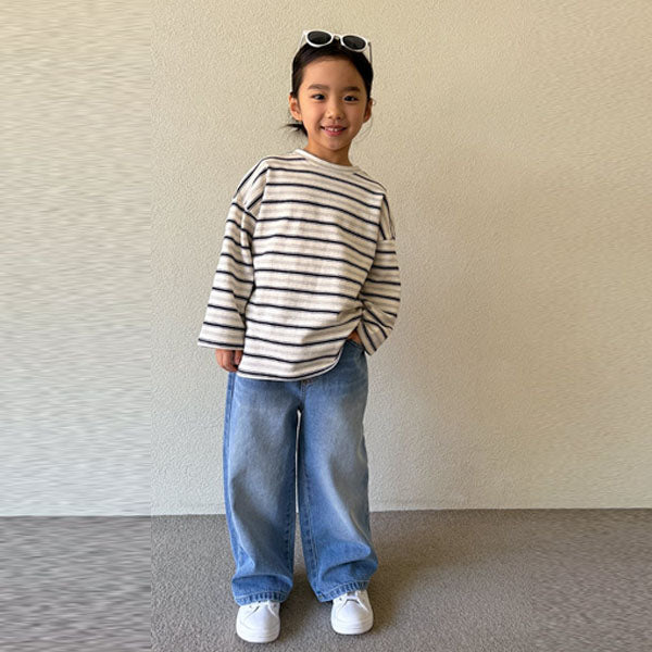 Last Half-Open Denim Korean toddler pants in light denim made in Korea
