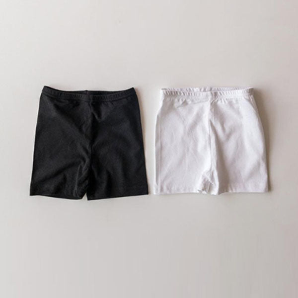 Short Leggings Korean toddler pants in black made in Korea