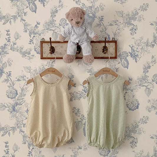 Bebe Sprout Bodysuit Korean infant bodysuit in yellow made in Korea