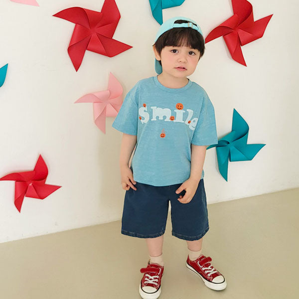 Pleated Denim Shorts Korean toddler shorts in deep blue made in Korea