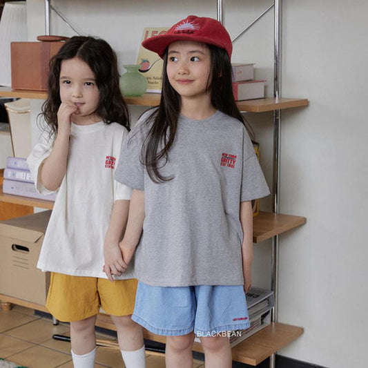 Circle Tee Korean toddler t-shirt in ivory made in Korea