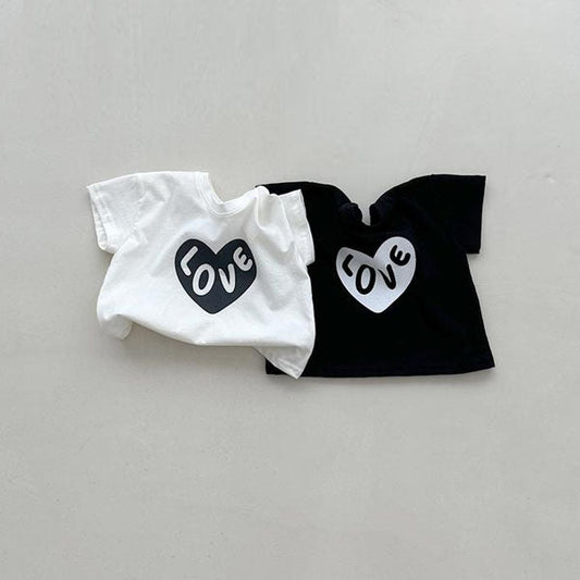 Heart Baby Tee Korean infant t-shirt in ivory made in Korea