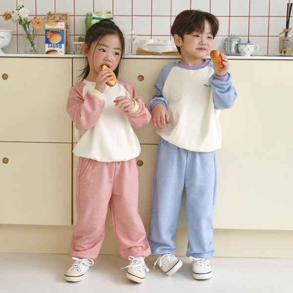 Pigment Say Hey Set Korean toddler set in peach made in Korea
