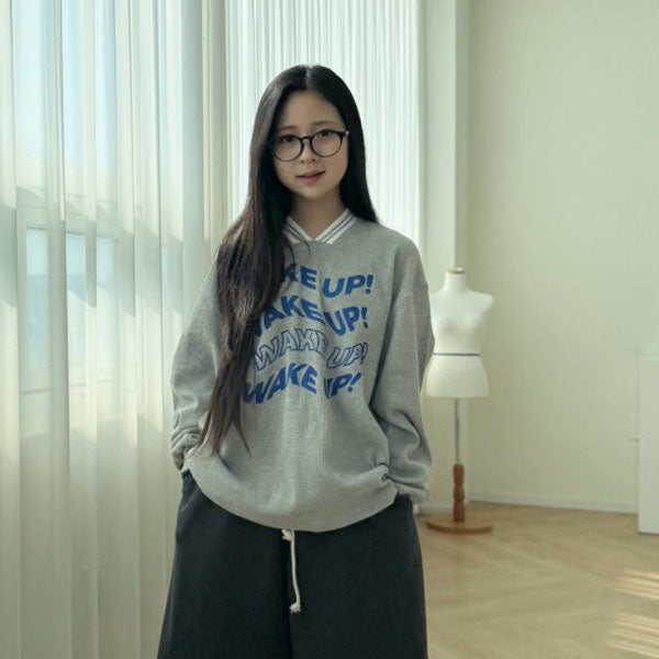 Wake Up Waffle Half-V Tee Korean juniors t-shirt in gray made in Korea